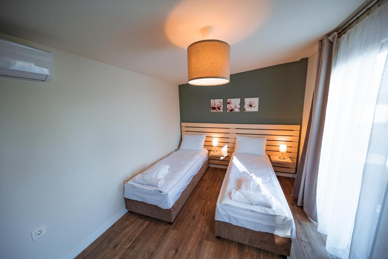 Termal Kre-Spa Sinnicolau de Munte Luaran gambar
